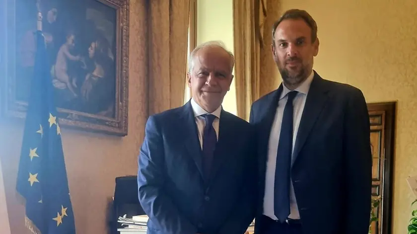 L'incontro tra il ministro Piantedosi e il sindaco Conte