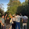 La sindaca Golisciani durante le passeggiate lungo il Sile insieme ai ragazzi