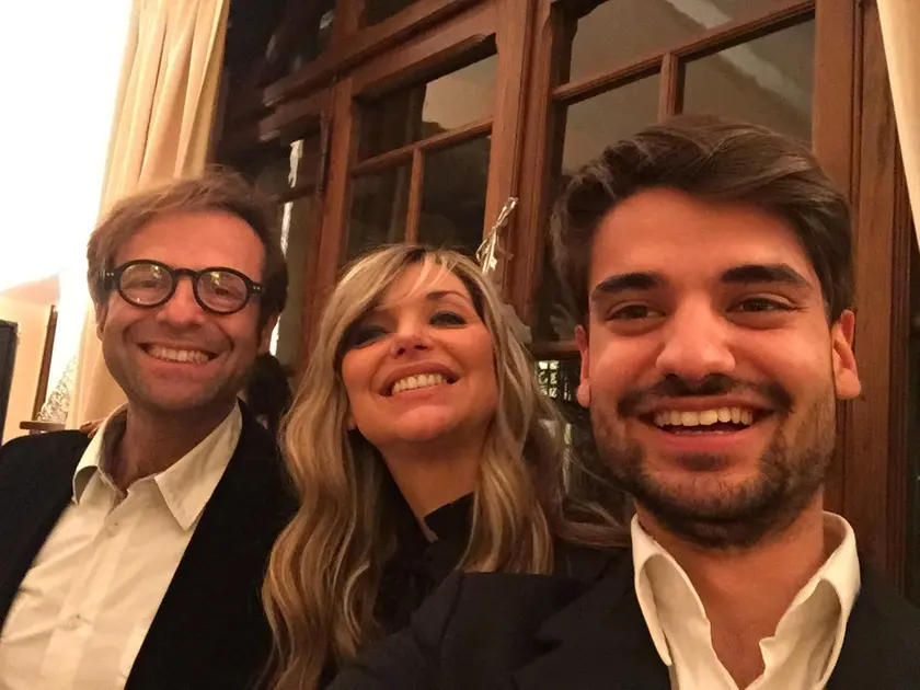 Enrico Angelucci con la moglie Assunta e il figlio Nicola
