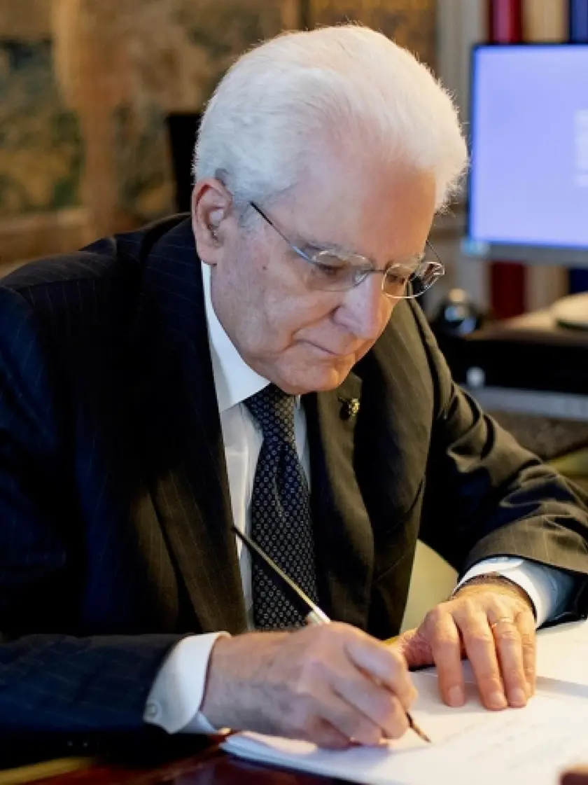 Mattarella: «Nessun lavoro può mettere in pericolo la vita di chi lo svolge»