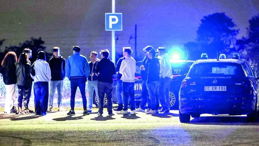I ragazzi sul luogo dell’incidente a Padernello di Paese