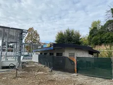 Il bar tabacchi G&B in piazzale Duca d’Aosta è stato chiuso dal cantiere al meno per un mese