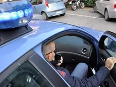 La polizia ha arrestato un falso finanziere