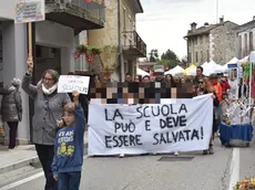 La manifestazione dei genitori (foto Cavicchi/Macca)
