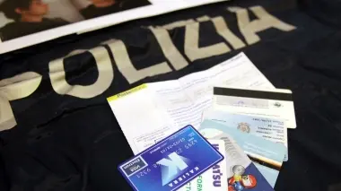 Cinque le denunce fatte alla polizia per clonazione di bancomat
