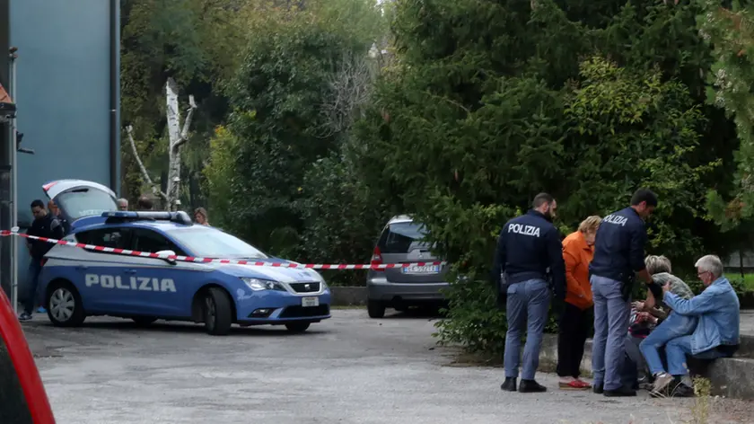 FILIPPI . AG.FOTOFILM . TREVISO . SUICIDIO IN VIA BORGO MESTRE, 27