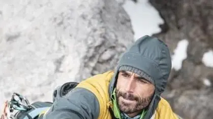 Francesco Favilli impegnato in parete