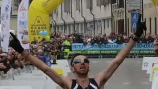 Bolognini Treviso arrivo treviso maratona in foto 1 uomini