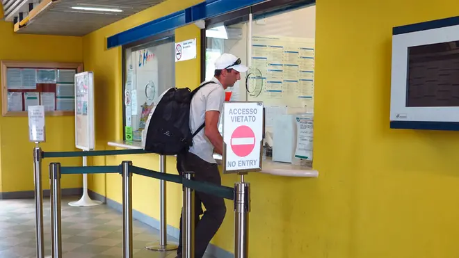 DeMarchi Montebelluna stazione treni biglietteria