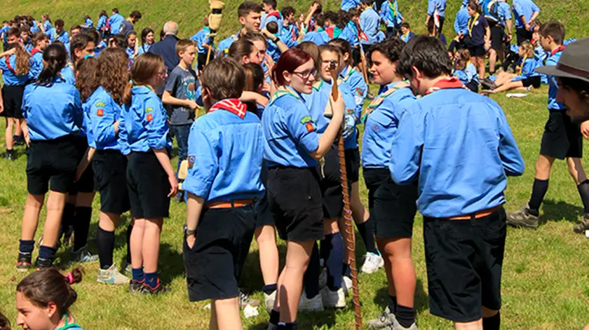 DeMarchi Castelfranco scout lungo le mura