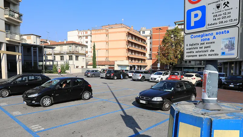 Agostini Conegliano parcheggi a pagamento