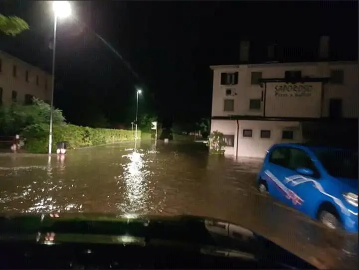 L'esondazione del torrente Valbona tra Conegliano e San Pietro di Feletto