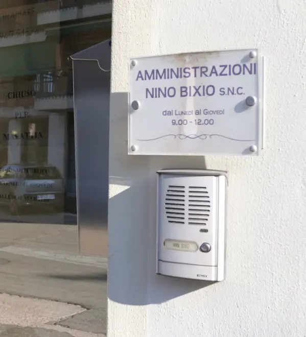 DE WOLANSKI . AG.FOTOFILM . TREVISO . AMMINISTRATORE NINI BIXIO IN VIA ZENSON DI PIAVE,2