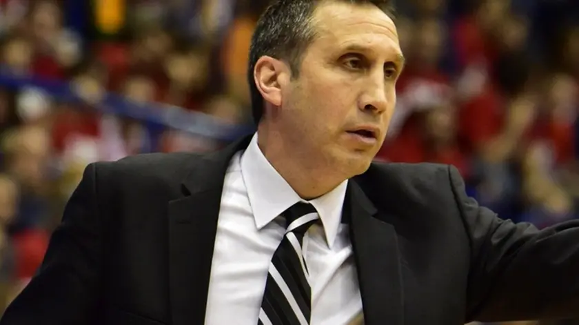 Maccabi Electra Tel-Aviv's coach David Blatt reacts during the Euroleague Playoff game 01 basketball match Emporio Armani Milan vs Maccabi Electra Tel-Aviv on April 16, 2014 at the Mediolanum Forum in Assago. AFP PHOTO / GIUSEPPE CACACE (Photo credit should read GIUSEPPE CACACE/AFP/Getty Images)