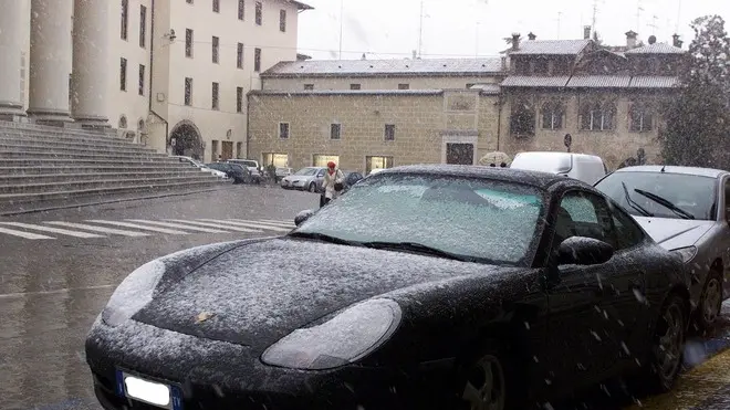 TREVISO 19/2/2004 NEVICATA IN CITTA' nevicata in citta_