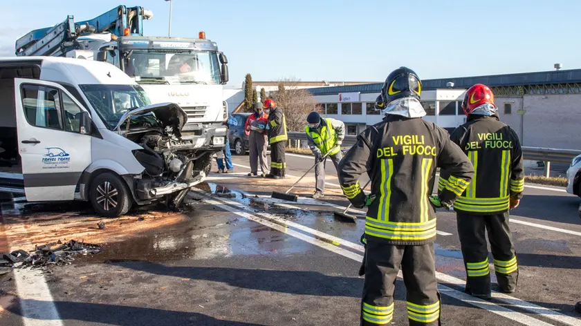 L'incidente di stamattina all'incrocio tra Pontebbana e Alemagna