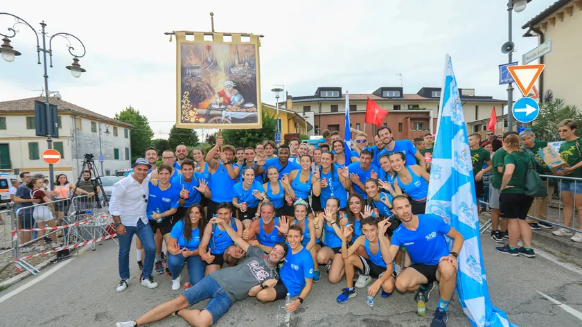 La squadra del Centro che si è aggiudicata la vittoria del Palio del Vecchio Mercato di Montebelluna