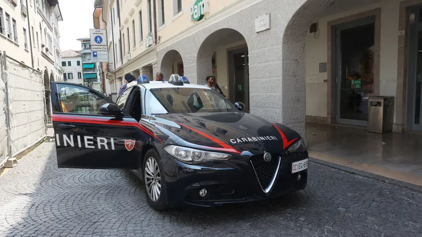 DE POLO AG.FOTOFILM TREVISO VIA ROMA E VIA FIUMICELLI, INTERVISTE SU TEMA SICUREZZA