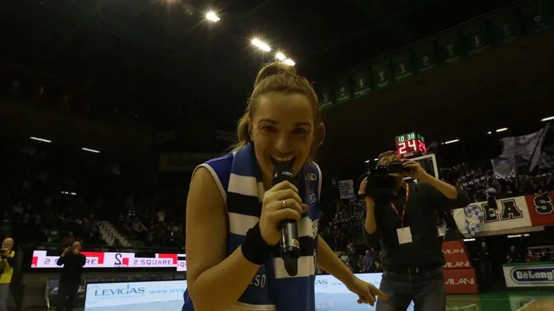 Bolognini Villorba Treviso basket -Omegna in foto dichiarazione d'amore