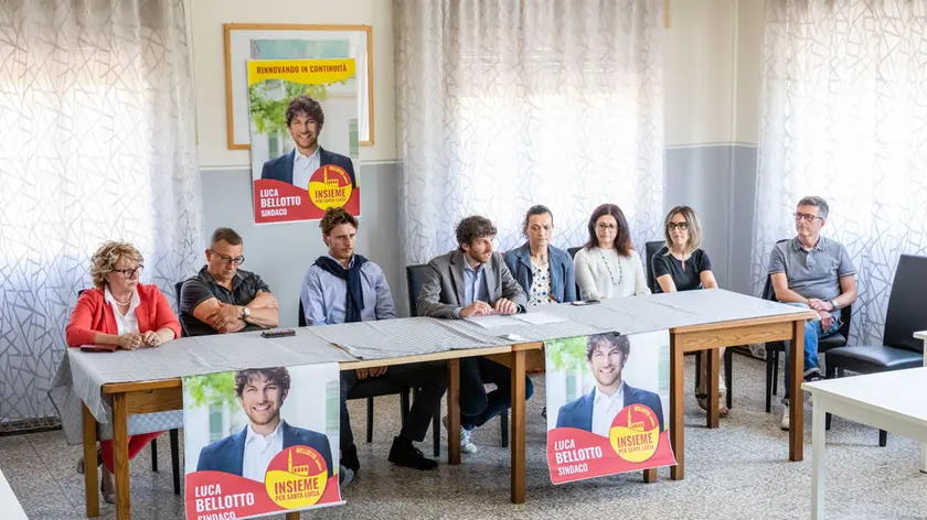 L'illustrazione del ricorso da parte della lista "Insieme per Santa Lucia"
