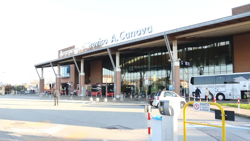 ZAGO AG.FOTOFILM TREVISO AEROPORTO A. CANOVA