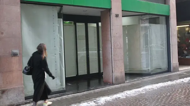 Paserini Treviso ex negozio prenatal via martiri della liberta