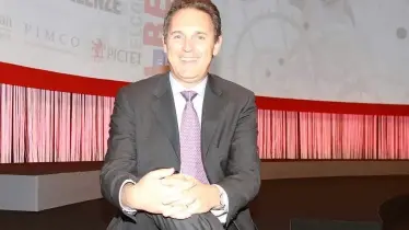 Dario Prunotto, responsabile Private Banking di Unicredit sul palco del convegno di ieri a Ca’ Tron
