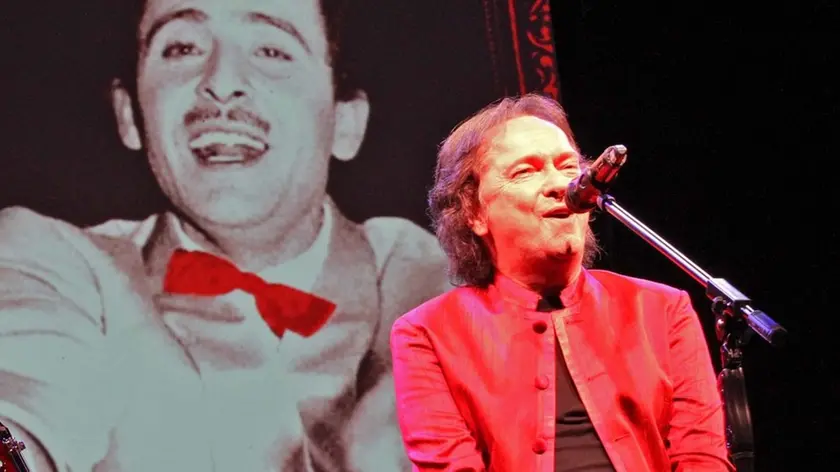 AGOSTINI TREVISO concerto di red canzian in piazza dei signori