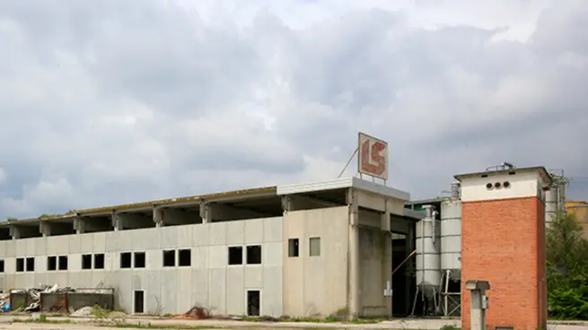 DeMarchi Castelminio Di Resana area industriale abbandonata ex Cementi Serena
