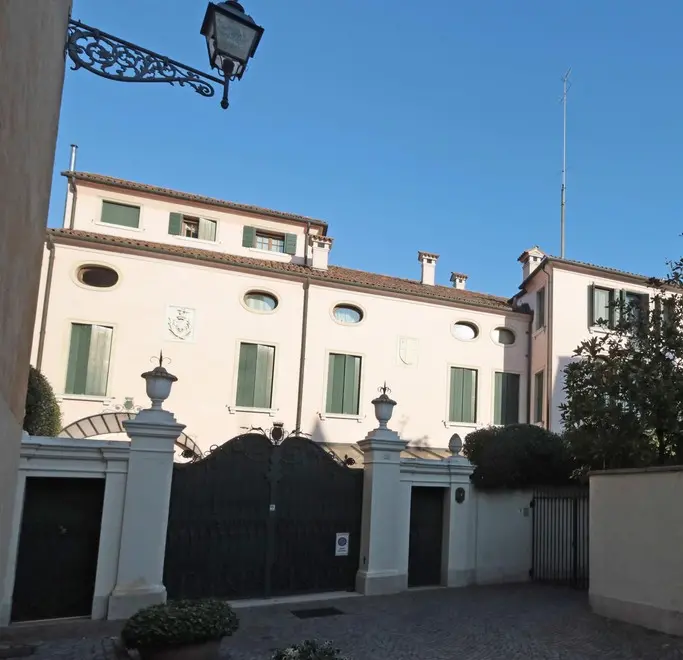 zago agenzia foto film treviso abitazione bepi de longhi
