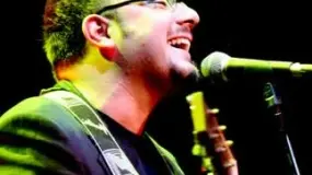 CANZONI. Da sinistra il cantautore pordenonese Marco Anzovino, gli Ska-J e sotto Alan Viel