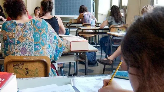 18/06/03 SCUOLA LICEO SCIENTIFICO RIGHI ESAMI DI MATURITA' PROVA SCRITTA DI ITALIANO .