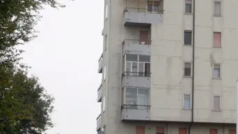 BORIN MONTEBELLUNA PIAZZA IV NOVEMBRE CONDOMINIO GUARDA conegliano lampade via xx settembre montebelluna condominio guarda