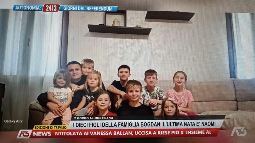 La famiglia Cretu nel servizio mandato in onda da Antenna3
