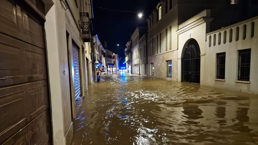 La situazione in centro storico a Castelfranco (foto Macca)
