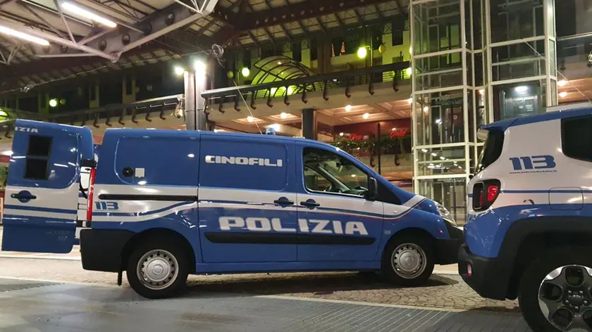 Controlli della polizia in piazzale Zoppas nei giorni scorsi