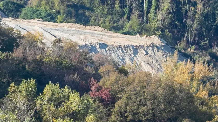 Lo sbancamento della collina avvenuto nell’area Unesco a Vittorio Veneto