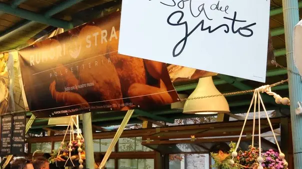 DORO AG.FOTOFILM TREVISO L'ISOLA DEL GUSTO IN PESCHERIA