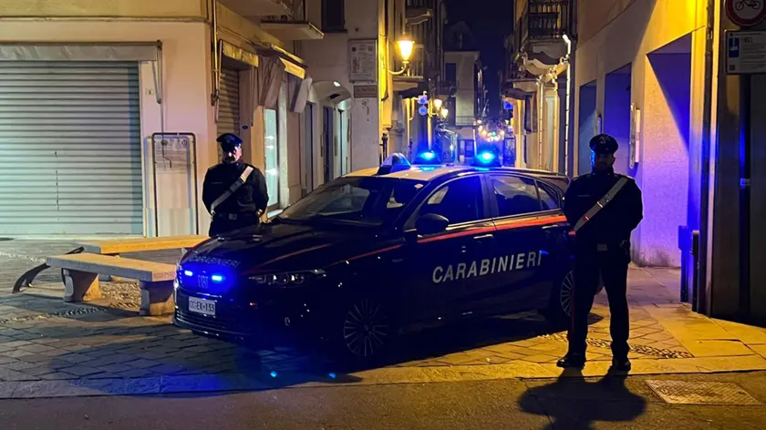 Carabinieri sul luogo della rissa