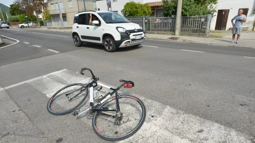 La bici del ciclista investito (foto Cavicchi/Macca)