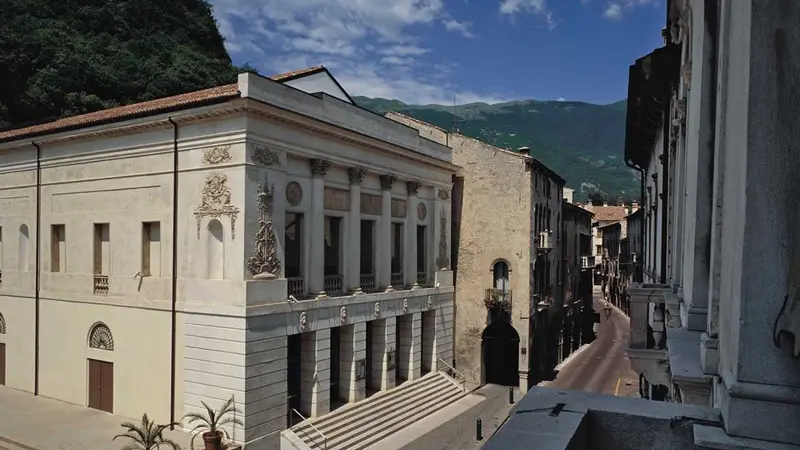 Il teatro Da Ponte a Vittorio Veneto è chiuso per lavori, riaprirà tra un mese