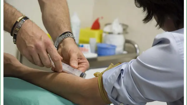 Un prelievo del sangue: disservizi a Montebelluna