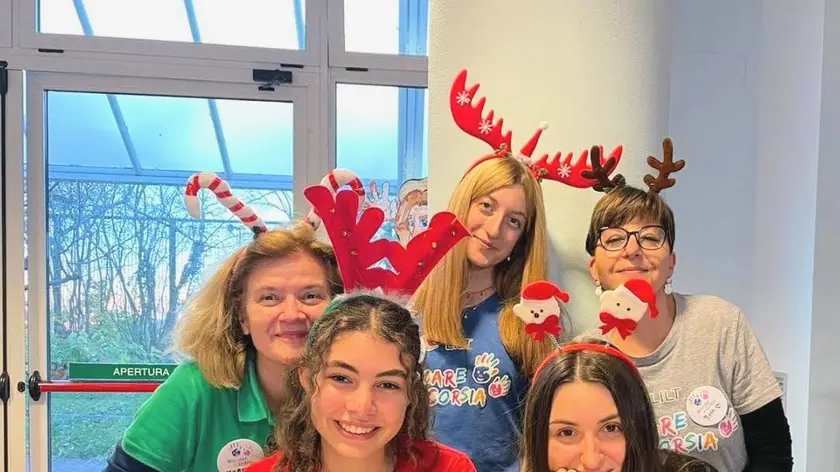 Volontarie di Lilt - Giocare in corsia. Sono circa 7 mila i trevigiani che durante le feste si metteranno a disposizione degli altri