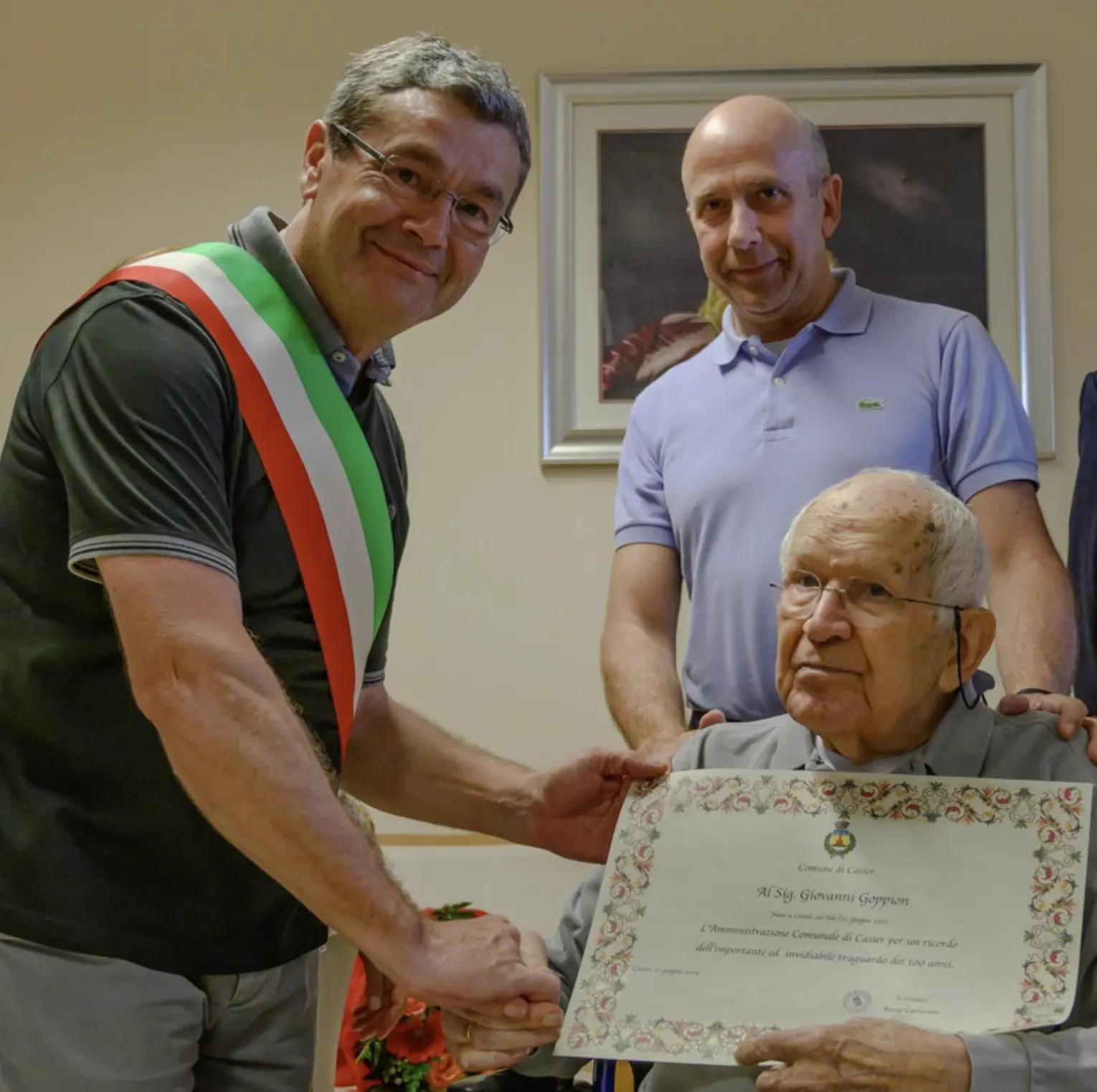 Giovanni Goppion riceve un riconoscimento dal Comune di Casier