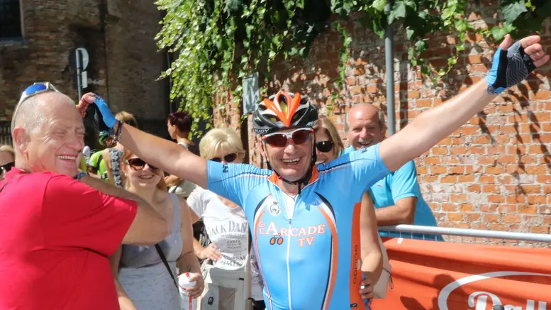 BOLOGNINI AG.FOTOFIOM ARRIVO GRANFONDO PINARELLO