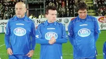 PUCCI TREVISO GRAN PREMIO DELLA SOLIDARIETA TRIANGOLARE DI CALCIO CANTANTI-PILOTI-MEDICI, IN FOTO RUGGERI-PUPO-BARBAROSSA AGENZIA FOTOGRAFICA FOTOFILM