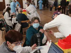 DE POLO AG.FOTOFILM VILLORBA ANZIANI PRIMI VACCINATI AL BOCCIODROMO
