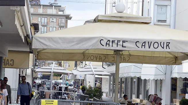 Demarchi Montebelluna transenne in via Cavour e via Manzoni