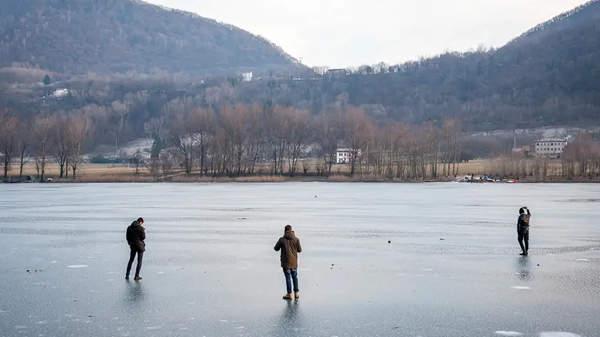 Allegranzi Revine lago ghiacciato