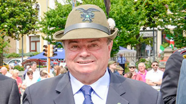 Borin Conegliano raduno Triveneto Alpini, da sx il pres. Nazionale Alpini Sebastiano Favero, il Sindaco Floriano Zambon e il Pres. sezione di Conegliano Giuseppe Benedetti